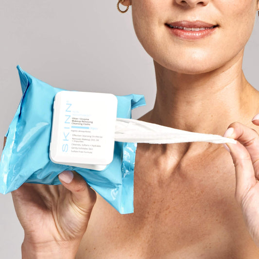 SKINN Olive + Enzyme Makeup Removing Cleansing Cloths